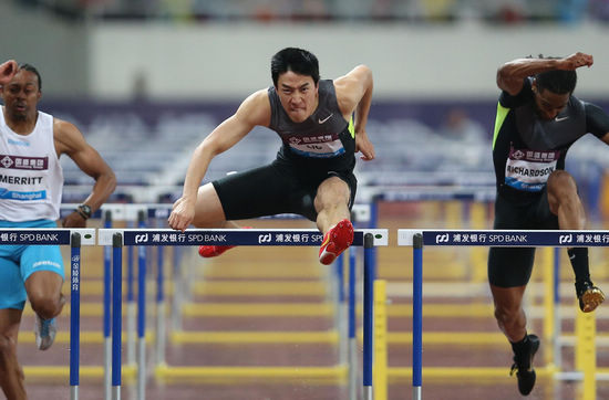 Chinese hurdler Liu back to world top