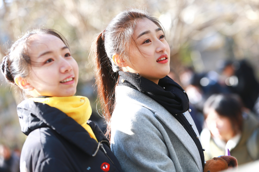 Beijing Film Academy hopefuls strut their stuff