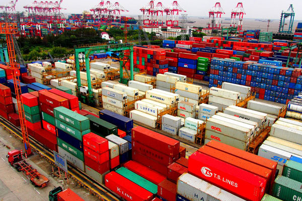 February exports slump 20.6% and imports record 8% decline