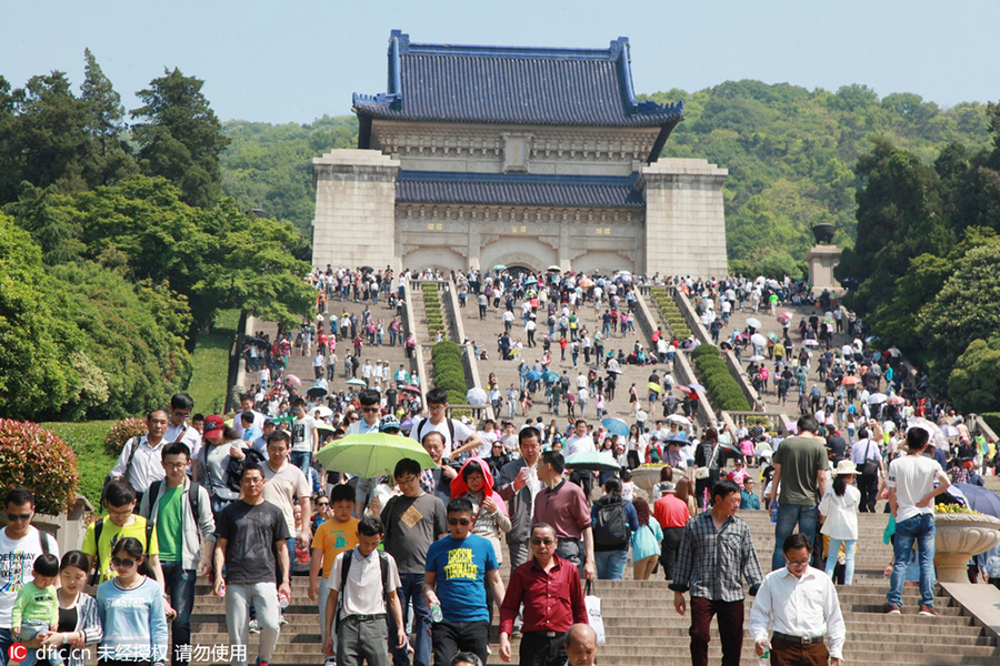 Top 10 Chinese cities with 'internet plus tourism'