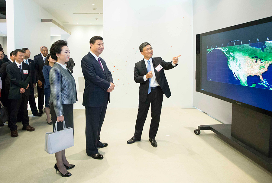 President Xi visits Microsoft campus in Seattle