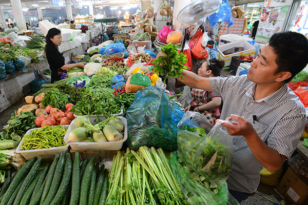 China consumer prices growth hit 6-yr low in 2015