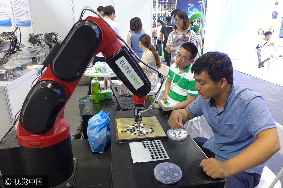 China's largest robot expo amazes in Shanghai