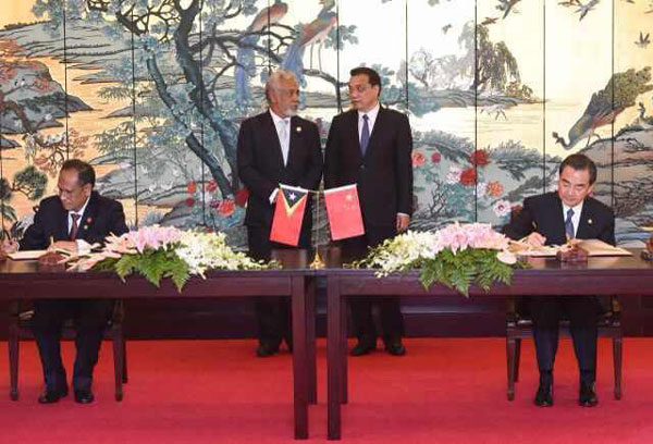 Premier Li meets with Timor Leste's Prime Minister