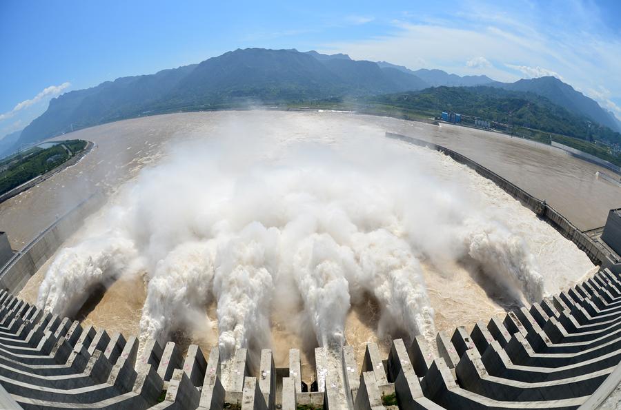 Three Gorges Dam discharges flood water