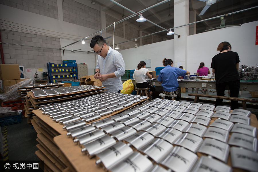 Young man making small flasks a big business