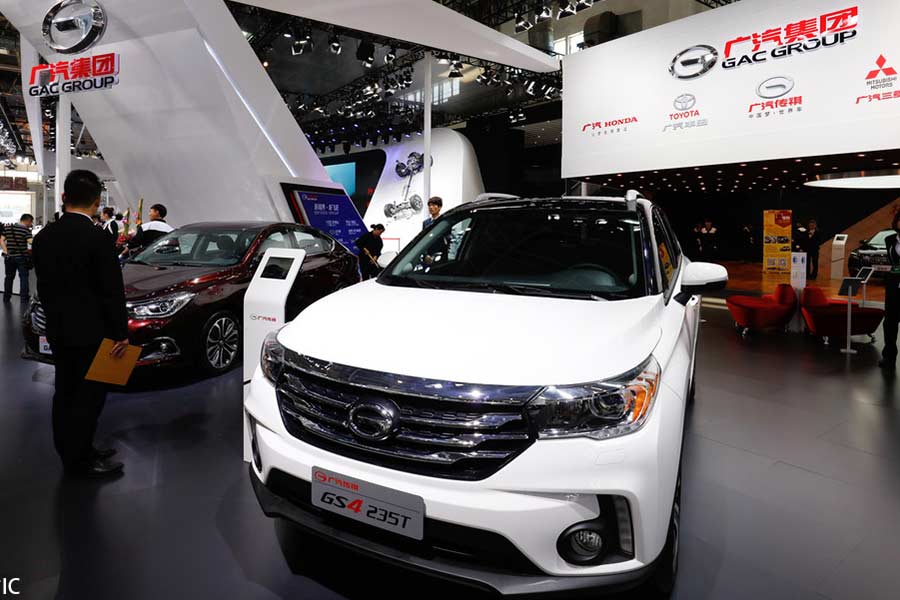 Top 10 best-selling car models in China