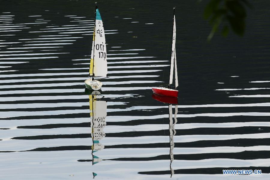 Radio-controlled boats contest ends in HZ