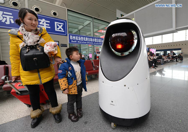 Air quality-monitoring robot patrols at Zhengzhou railway station