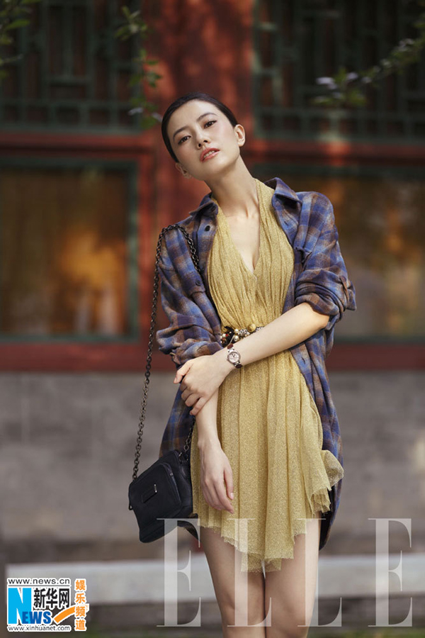 Elegant Gao Yuanyuan poses for ELLE magazine