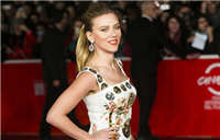 Scarlett Johansson: France makes me aggressive