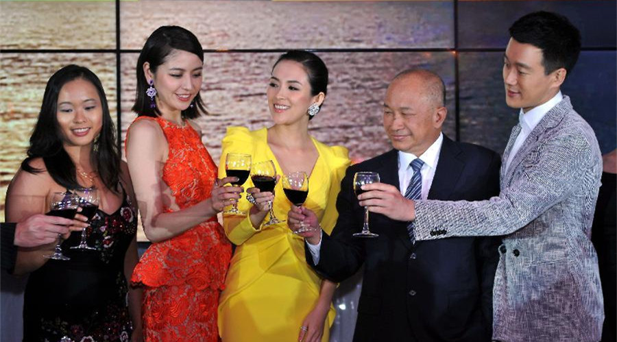 Zhang Ziyi promotes film 'The Crossing' in Cannes