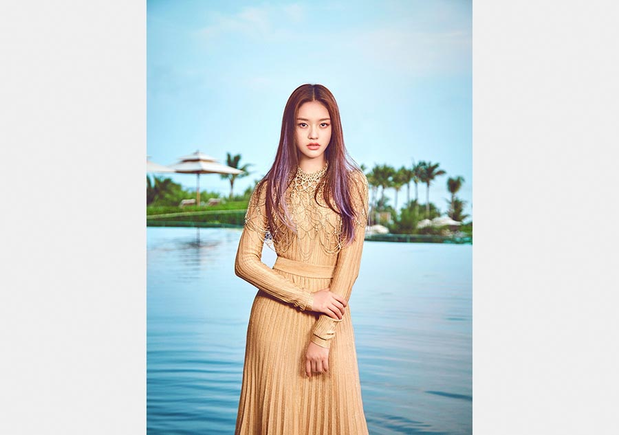 Actress Lin Yun poses for photos