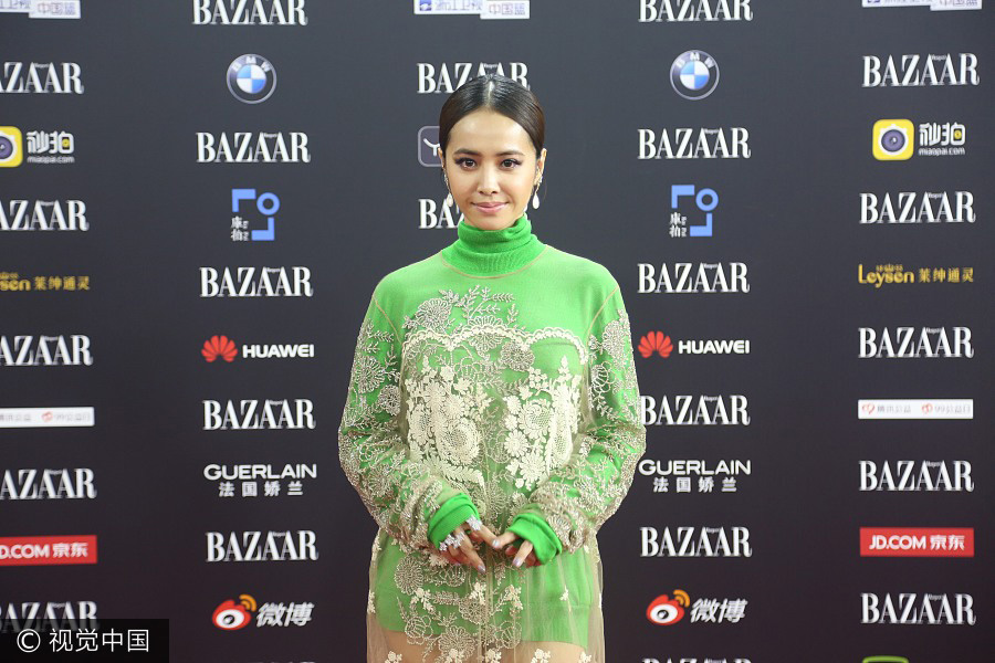 Chinese celebrities dazzle 2017 Bazaar Star Charity Night