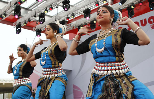 Indian dancers present classical moves at Expo