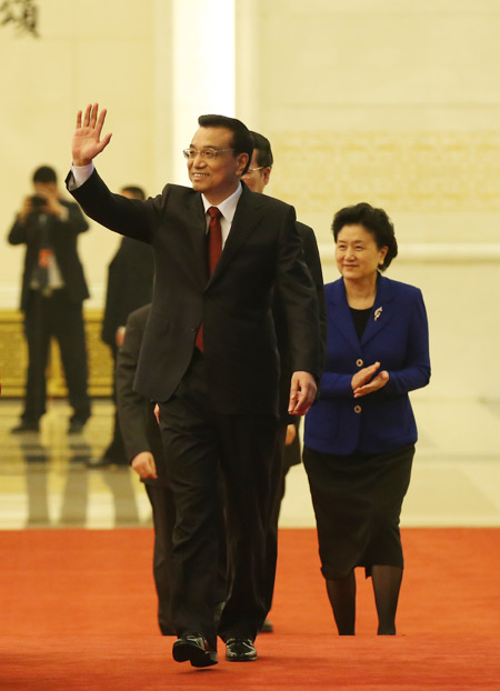 Premier Li Keqiang meets the press today