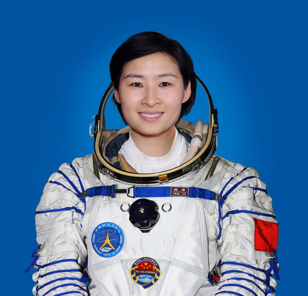 Crew of China's Shenzhou IX space mission