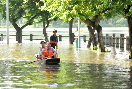 Rains kill 21, leave 700,000 homeless in China