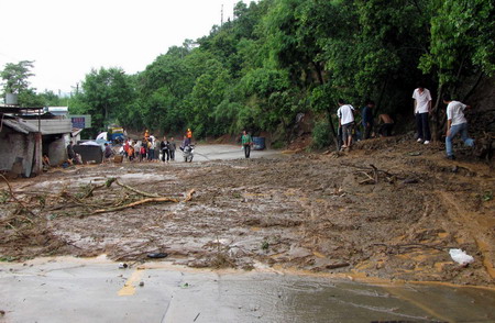 Heavy rain hits SW Sichuan; 22 dead, 7 missing