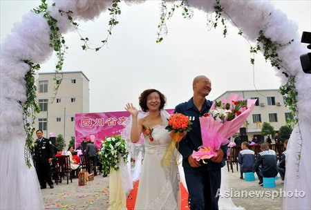 Wedding bliss in prison