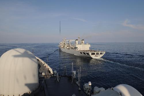 Chinese Navy on 5th escort mission in Aden Gulf finishes 1st replenishment