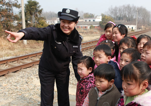 Police officer keeps safety on track