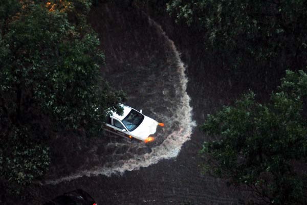 Downpour wreaks havoc for rush hour