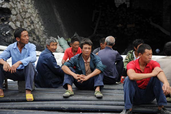 Flood continues at SW China colliery; 23 trapped