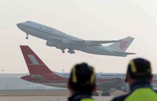 Air China conducts first biofuel test flight