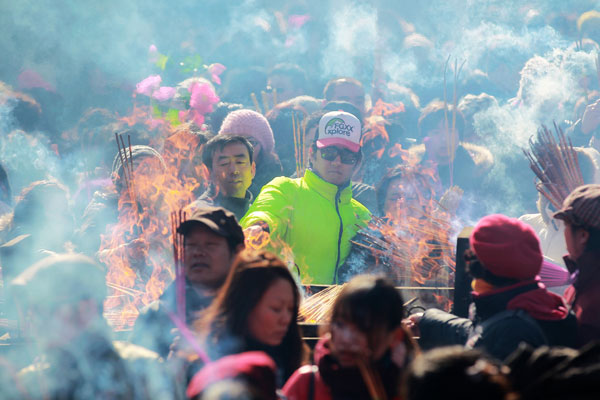 Buddhist temple offers e-blessing service