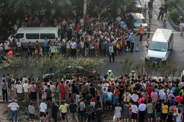 Wanted killer shot dead in Chongqing