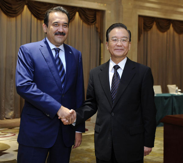 Wen calls for closer Kazakhstan cooperation