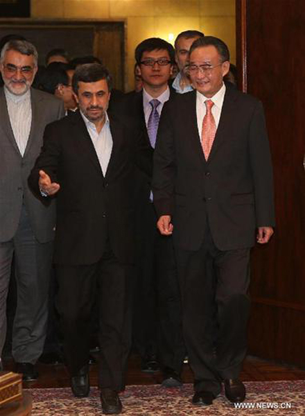 China's legislator meets with Iranian president