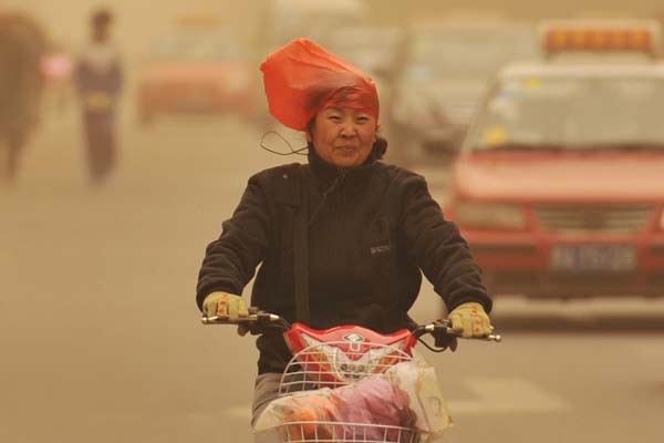 City of sand and smog prepares for a dusty spring