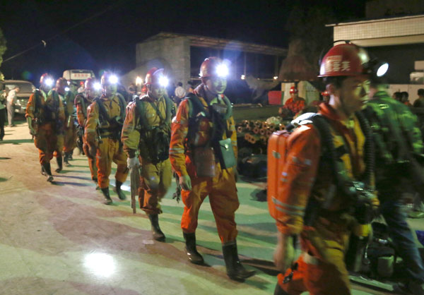 28 killed, 16 injured in coal mine accident