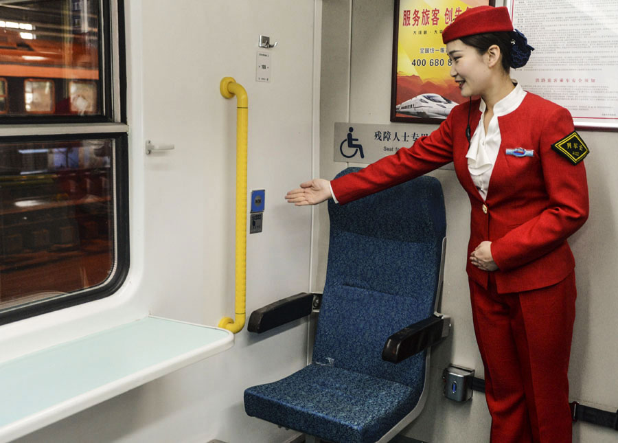 Inter-city trains to start operation in Xinjiang