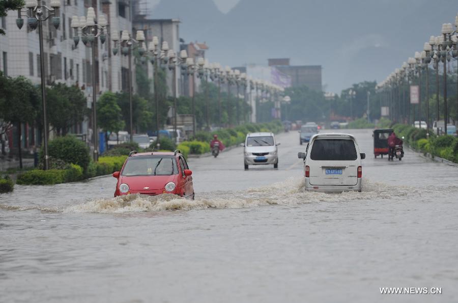 Persisting rain causes waterlog in Guangxi