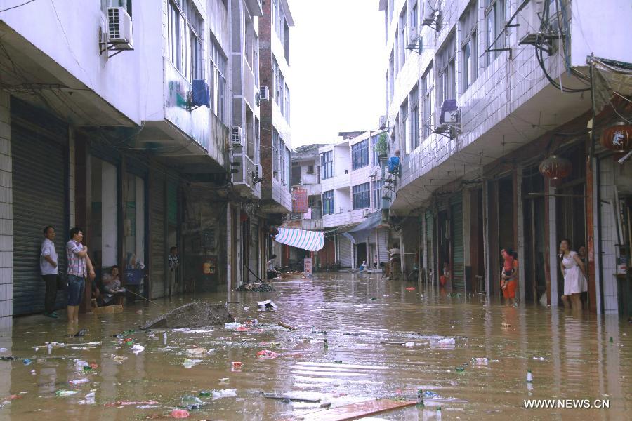 Flood hits E China's Jiangxi