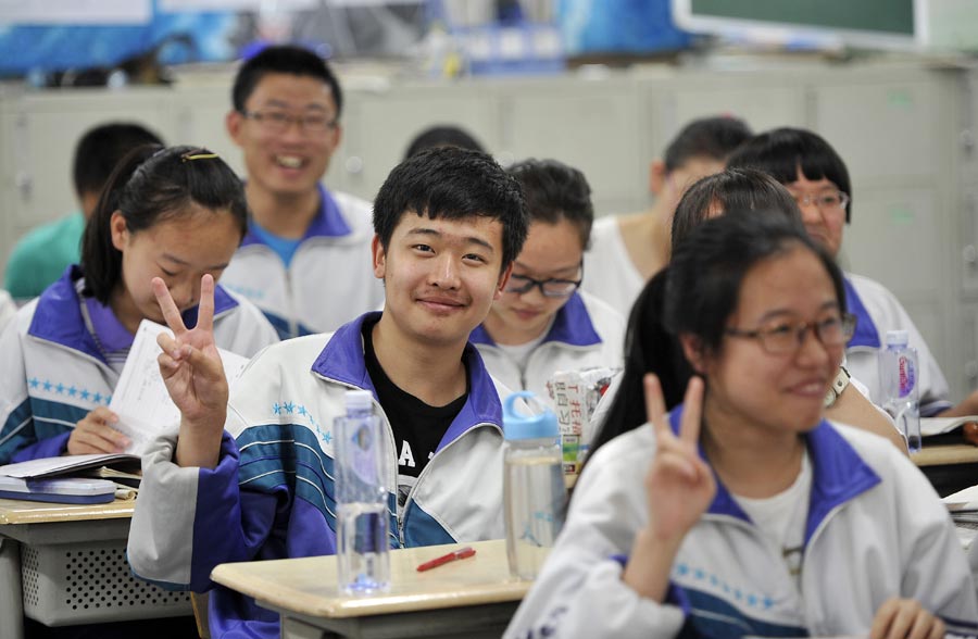 Chinese students fight for <EM>Gaokao</EM>