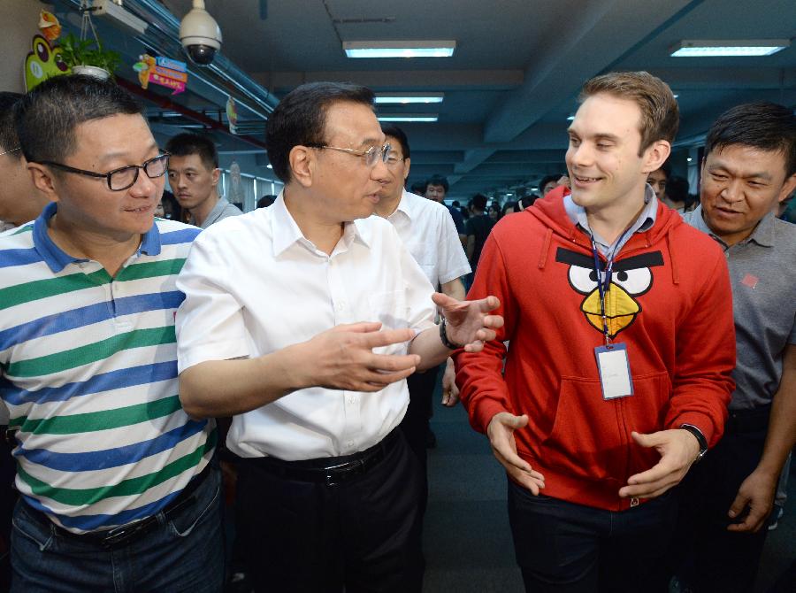 Premier Li stresses innovation-driven economic upgrading