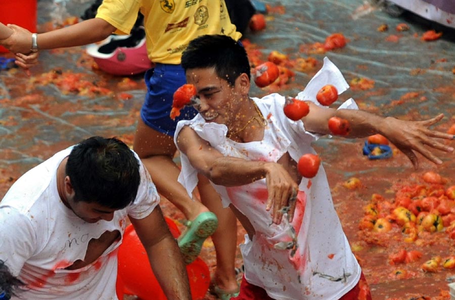 Tomatina joy in Northeast China