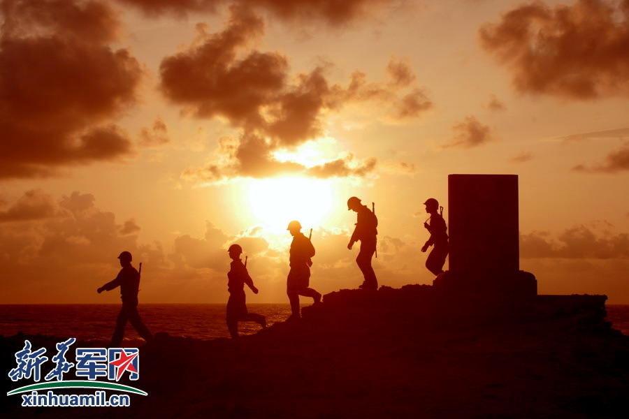 PLA soldiers on Xisha Islands