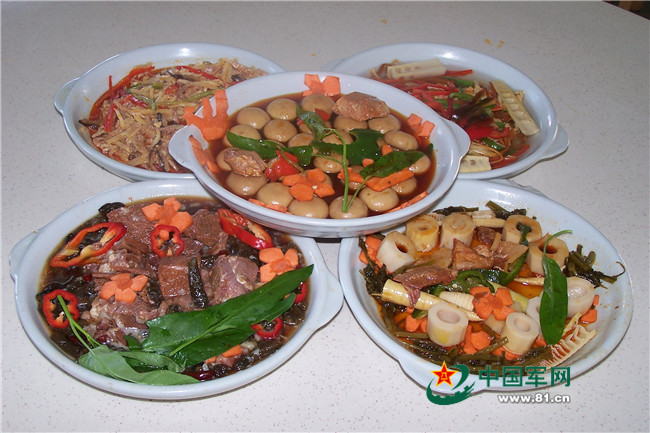 A bite of Nansha: New Year feast for soldiers on islands