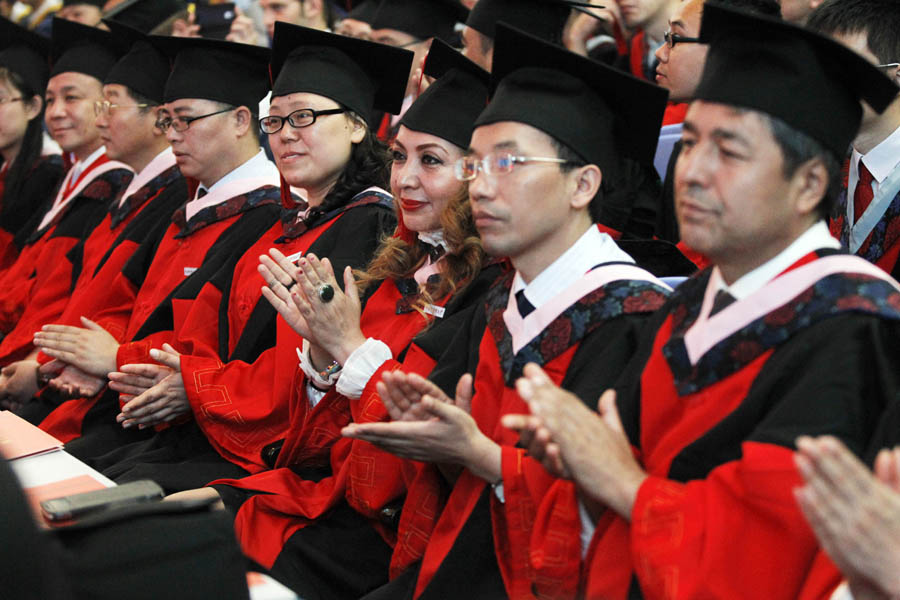 Class of 2015 celebrates in Beijing