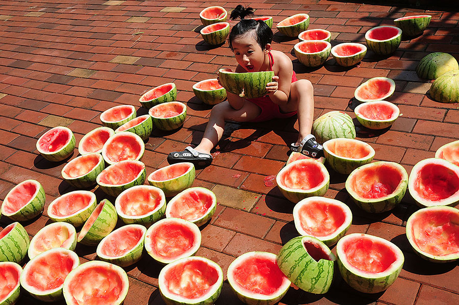 Creative use of fruit peel helps youngsters beat the heat