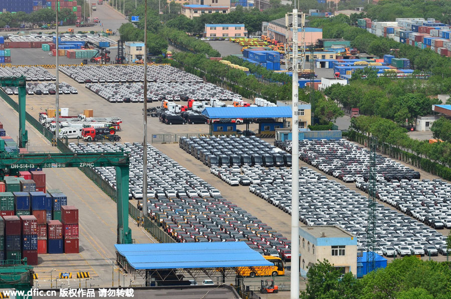 Before and after photos of Tianjin Port