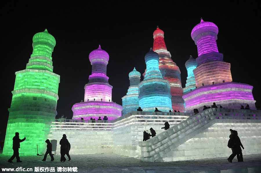 Ice and snow world lights up the night sky in Harbin