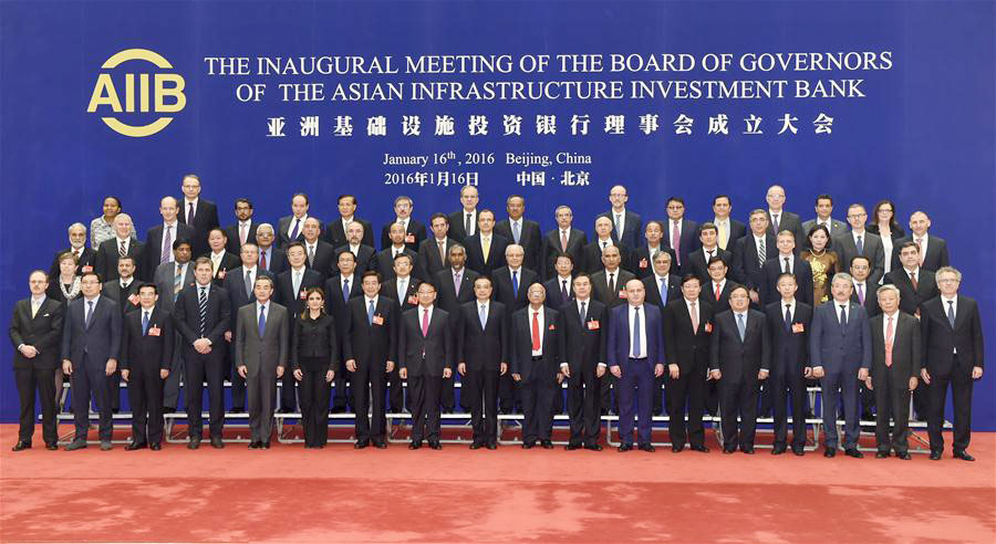 Premier Li addresses founding conference of AIIB council