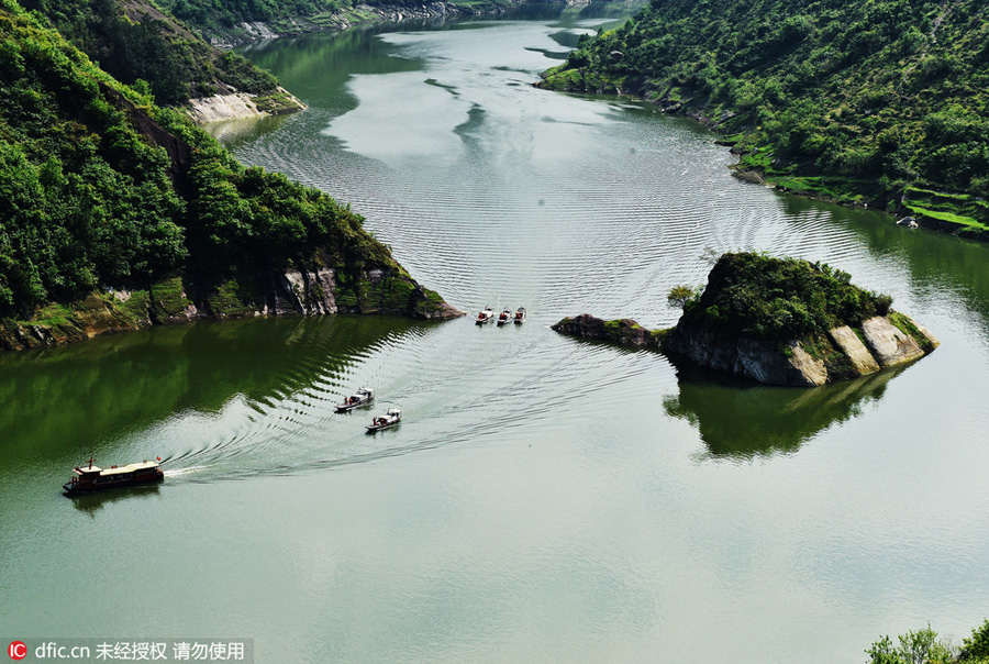 Ten photos from around China: April 9 - 15