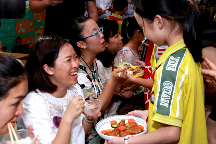 Celebrating Mother's Day throughout China